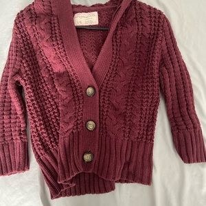 2000s 3/4 sleeve Aeropostale sweater with hood